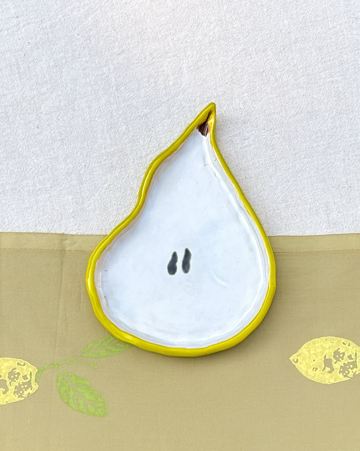 Pear Serving Small Plate - Image 1