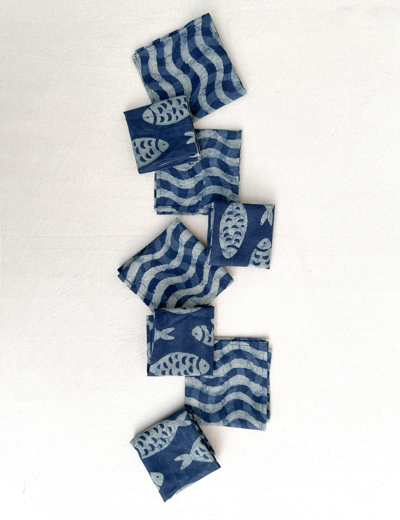 Indigo Duo Set – 4 Standard + 4 Cocktail Napkins - Image 1